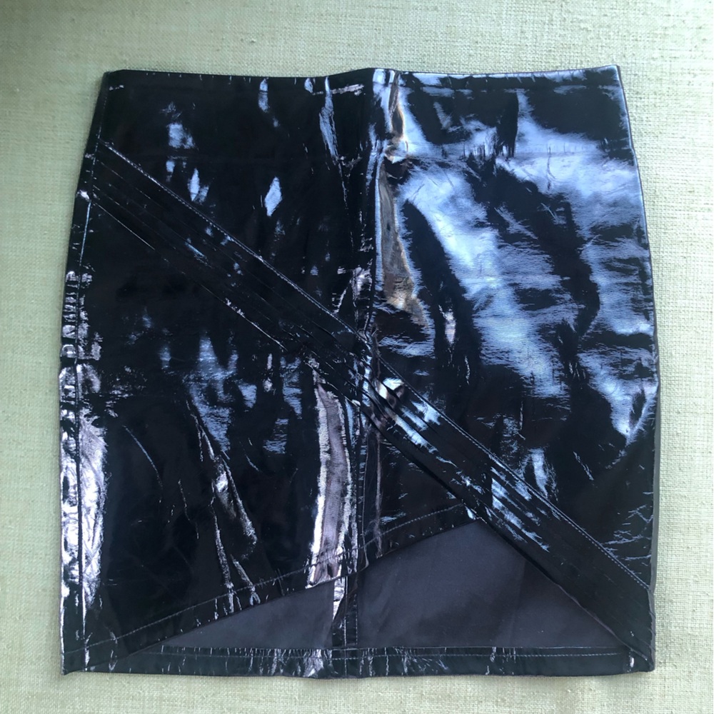 RTA latex black mini skirt 8 r13